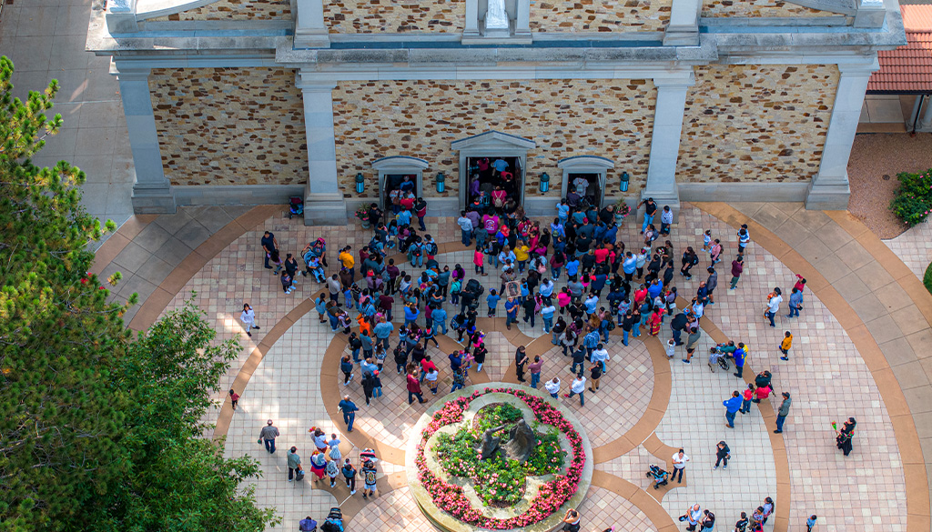 Hispanic Day of Pilgrimage in the La Crosse Diocese