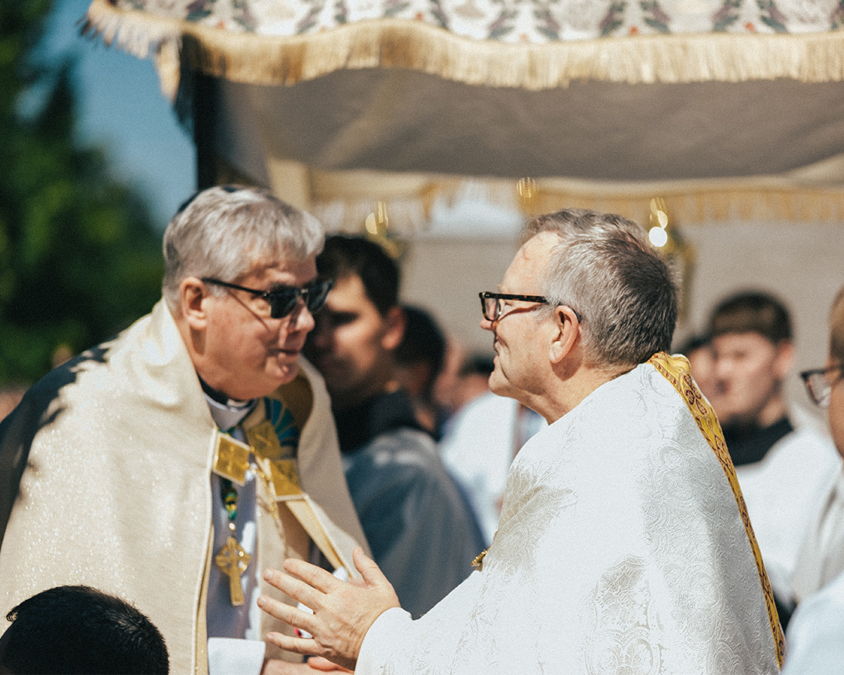 Bishop Battersby and Bishop Barron Eucharistic Pilgrimage Bishop Battersby and Bishop Barron Eucharistic Pilgrimage